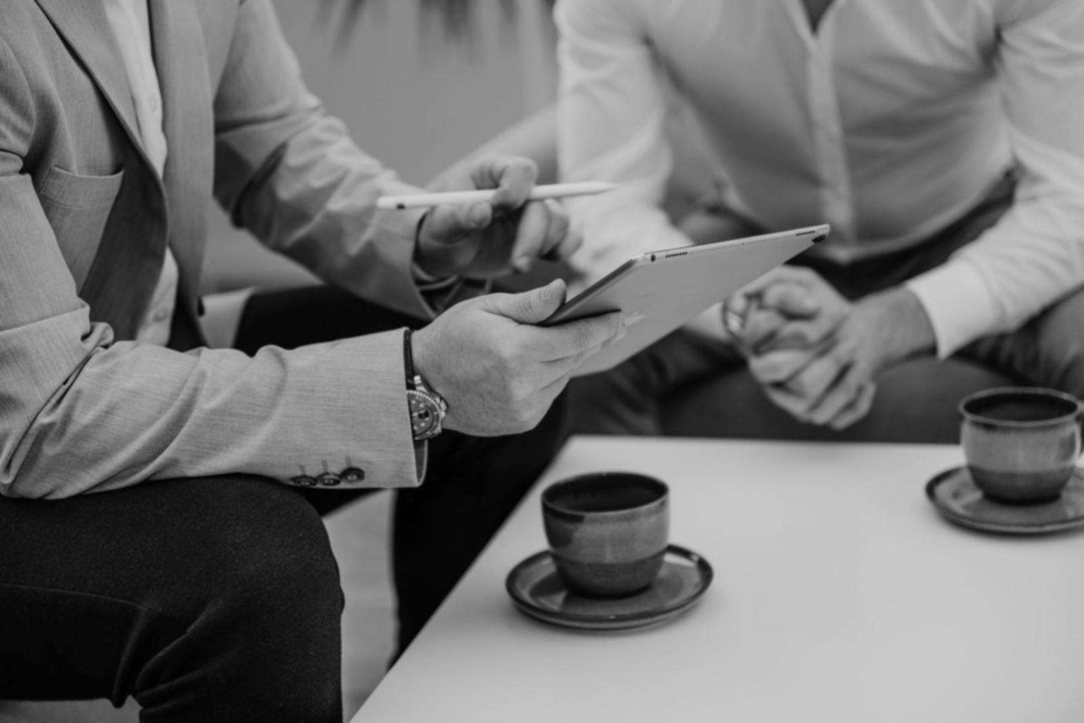 Session de formation en analyse financière avec participants